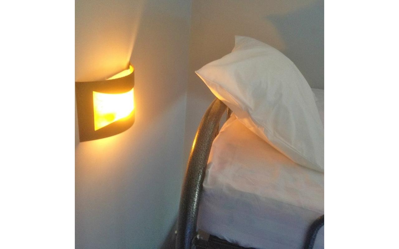 Lux Pillow Hostel 蒲甘 外观 照片